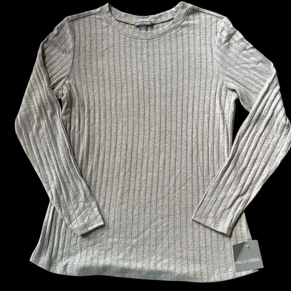 Falls Creek Women’s Crewneck Ribbed T Shirt!